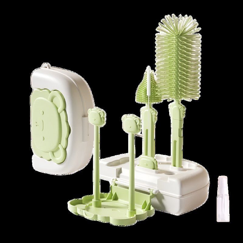 Product photo: Green Lion brush set open, showing brushes, drying rods and case